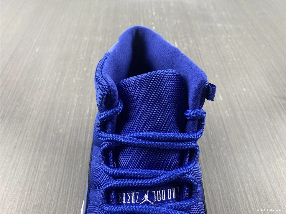 Jordan Blu AT7 Air Navy 11 Retro 0919